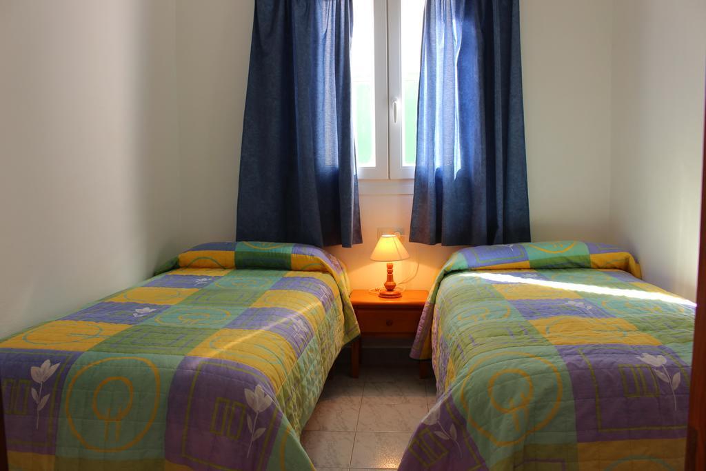 Apartamentos Gabriel Sans Fornells  Εξωτερικό φωτογραφία